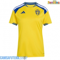 Camisa de time de futebol Suécia Replicas 1º Equipamento Feminina Mundo 2026 Manga Curta
